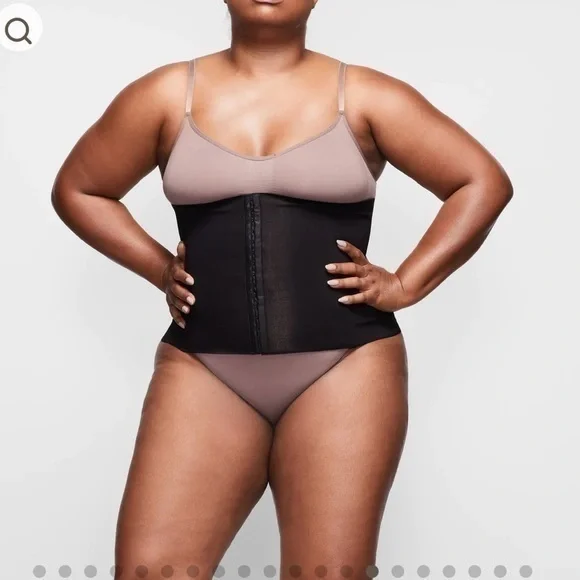 SKIMS ONYX Waist Trainer size XL - Picture 1 of 7